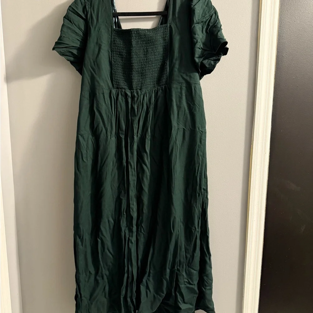 Old Navy Dark Green Long Sleeve Dress - Picture 2 of 4